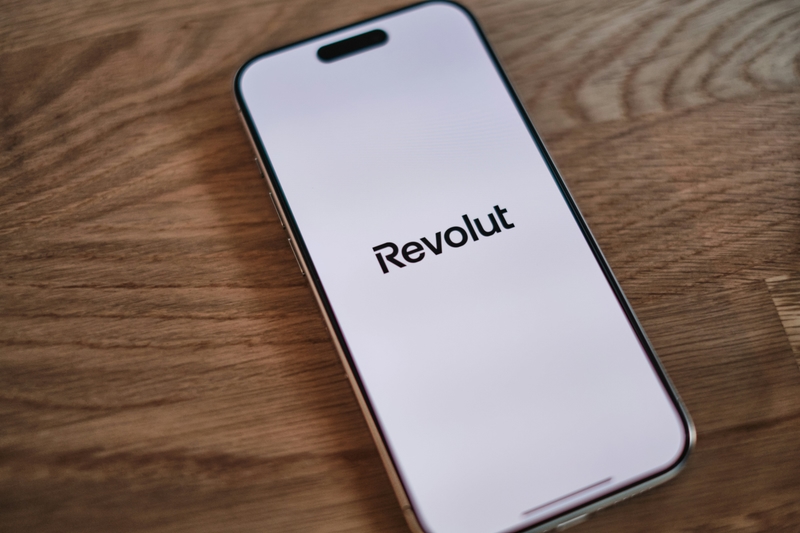Why You Shouldn't buy a Revolut eSIM